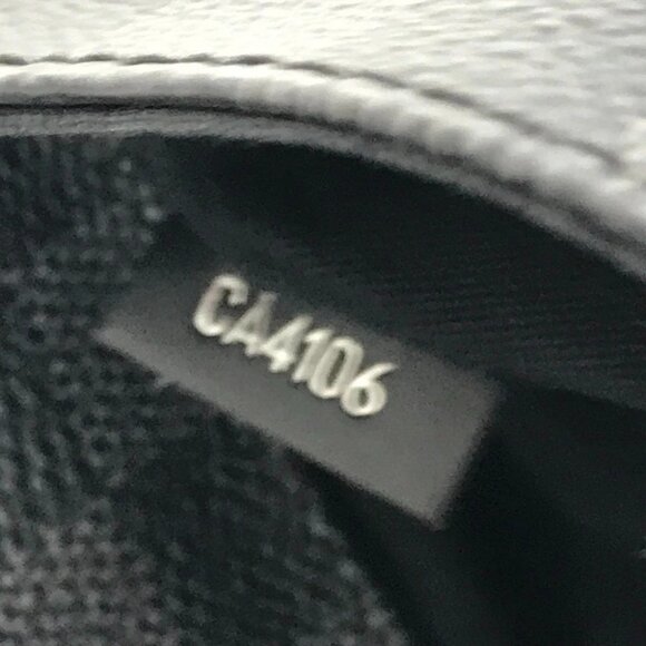 LOUIS VUITTON N41714 DamierGraphite District PM Christopher Nemeth Shoulder Bag - Picture 10 of 16